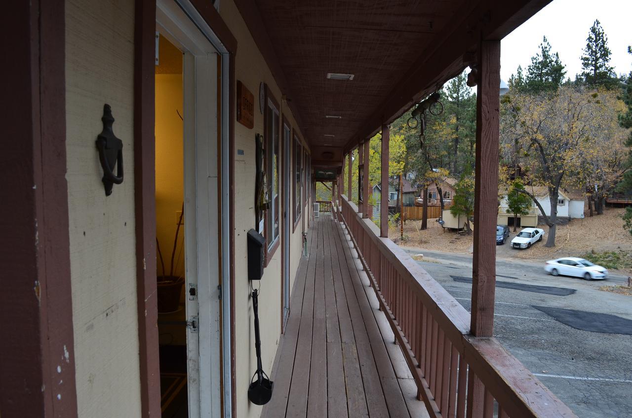 Deep Creek Motel Running Springs Exterior foto